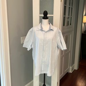 Johnston and Murphy Mens light blue seersucker short sleeve button up XL